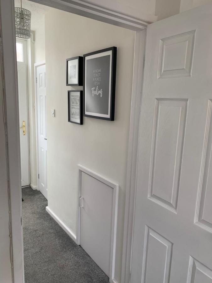 The Hideaway, Calm, Cozy, Dog Friendly Retreat Apartment Челтнъм Екстериор снимка
