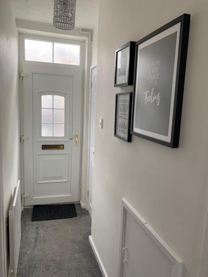 The Hideaway, Calm, Cozy, Dog Friendly Retreat Apartment Челтнъм Екстериор снимка